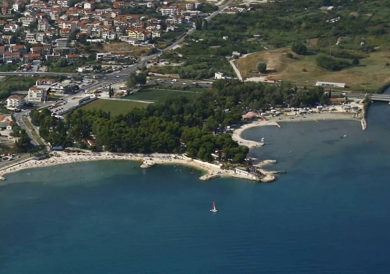 Rooms & Apartments Toni Stobrec 0*,  Croatia