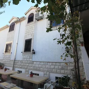 Sustic Apartment