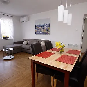 city-center-accommodation.hotelinzadar.com/