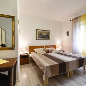 apartments-dado-zadar.hotelinzadar.com/