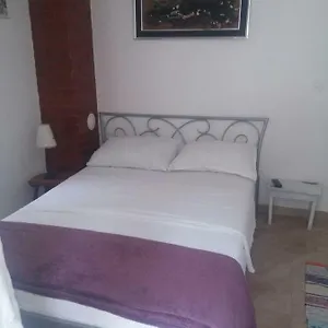 mali-mate.hotels-in-trogir.com/